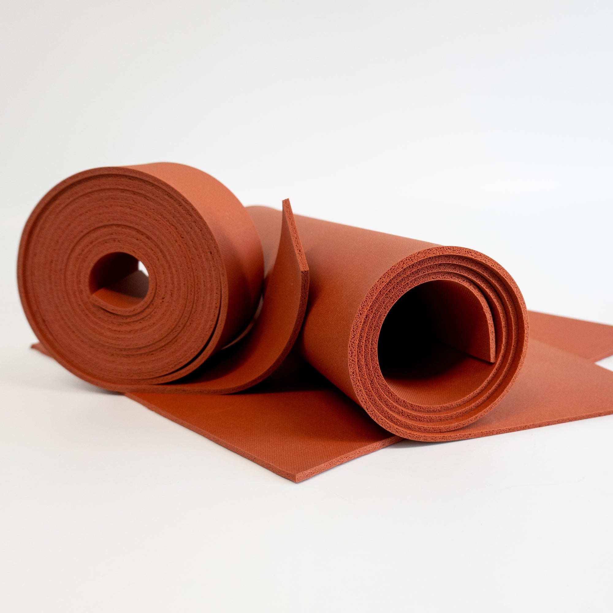 Thin Rubber Sheet on Sale / Industrial Smooth Rubber Rolls Factory